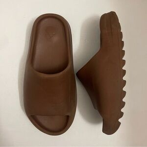 adidas Yeezy Slide Flax Brown